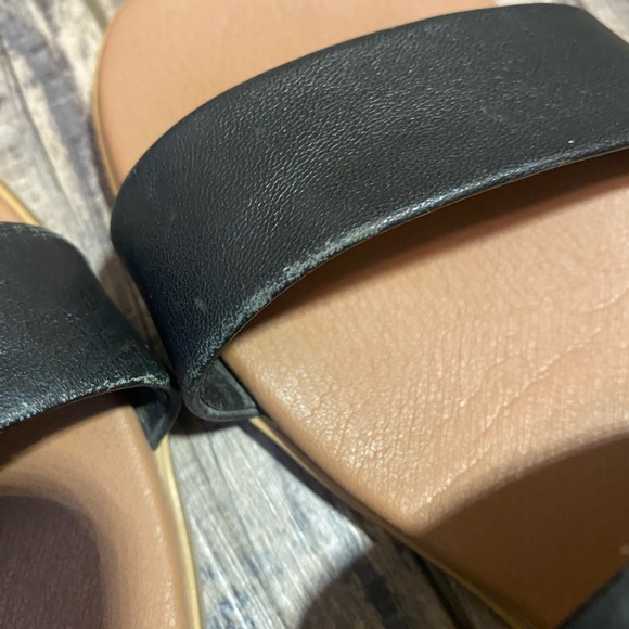 Steve Madden Black Leather Dual Strap Sandals Size 7.5 - Picture 3 of 4